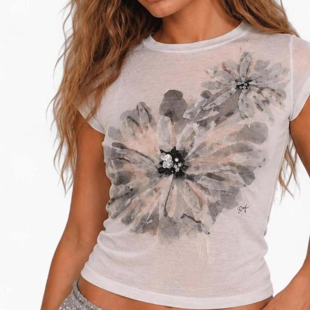 LOFT Women's White and Grey T-shirt